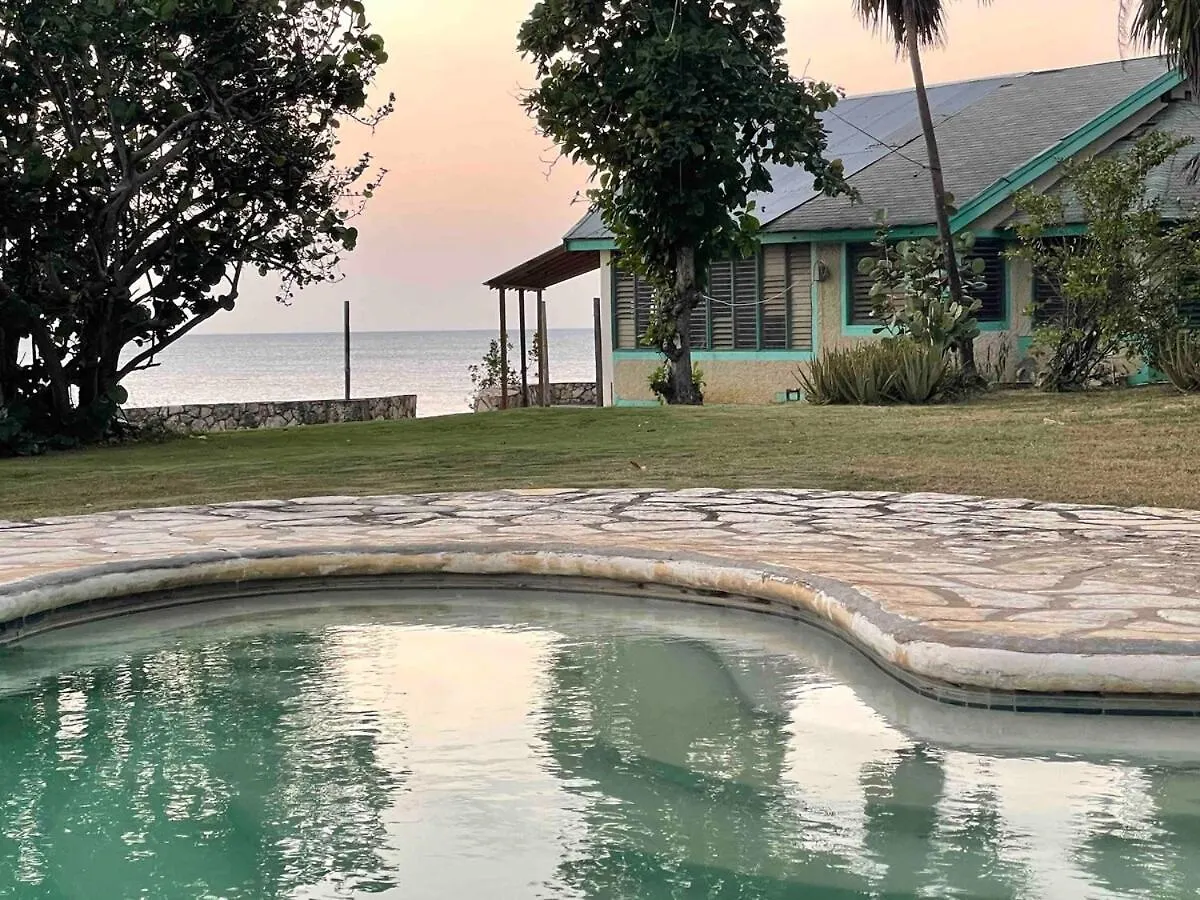 Ocean Breeze House With Pool Villa Negril Semesterbostad