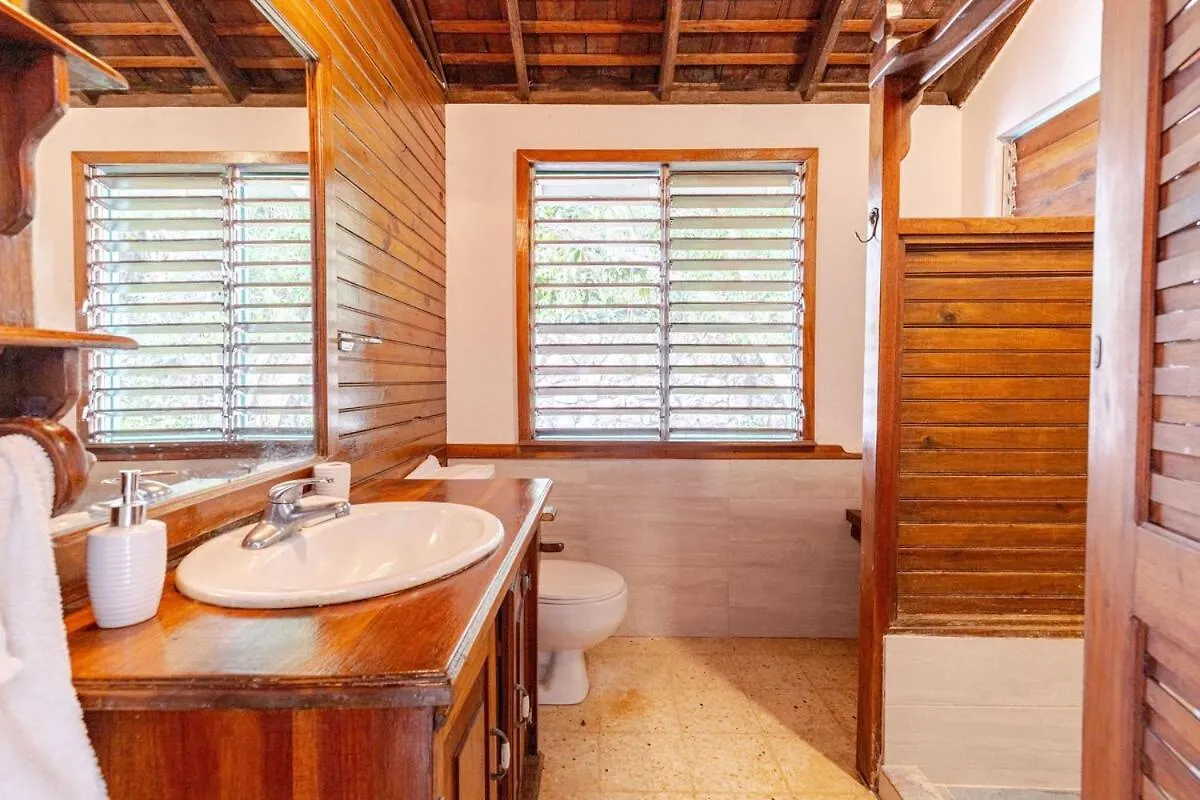 Сasa de vacaciones Villa Ocean Breeze House With Pool Negril
