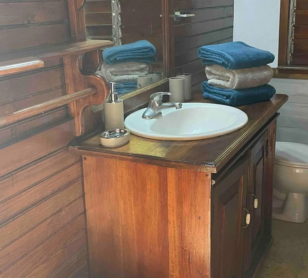 Villa Ocean Breeze House With Pool Negril Сasa de vacaciones